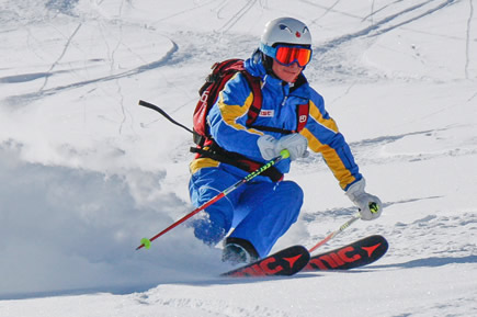 Skilehrer beim Carven