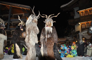 filzmooser-perchtenlauf1