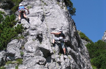 klettern-am-felsen