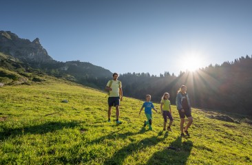 wandern_aualm_familie