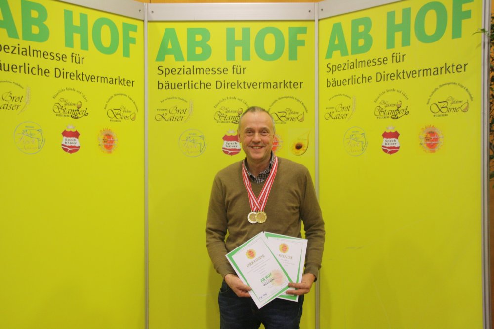 Alexander Hölzl – preisgekrönter Imker