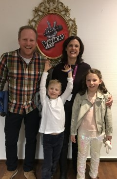 chiara-mit-ihrer-familie