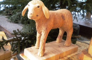 geschnitztes-lamm