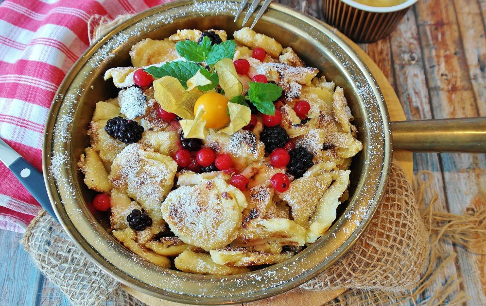 Selbstgemachter Hütten-Kaiserschmarrn