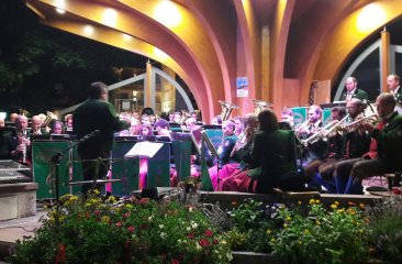 platzkonzert-trachtenmusikkapelle-filzmoos