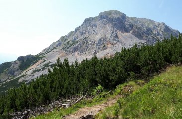 Am Weg zur Sulzenschneid, der Rötelstein...